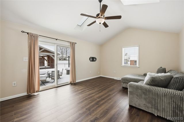 720 Raymond Drive, Lewiston, NY 14092