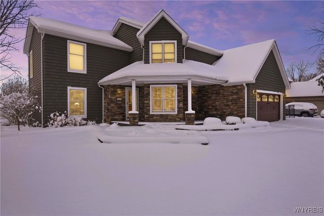 720 Raymond Drive, Lewiston, NY 14092