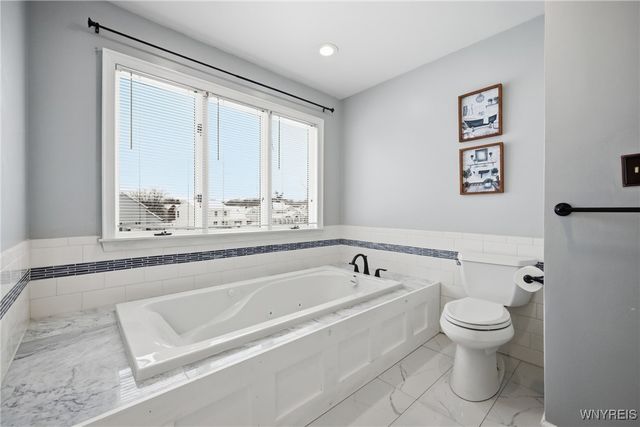 720 Raymond Drive, Lewiston, NY 14092