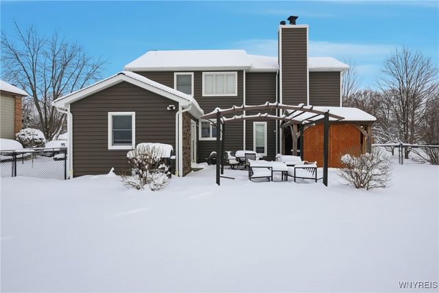 720 Raymond Drive, Lewiston, NY 14092