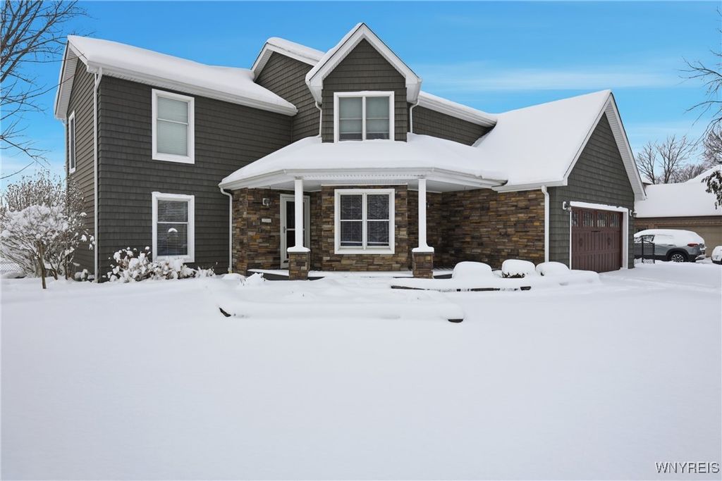 720 Raymond Drive, Lewiston, NY 14092