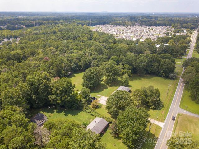 6545 Pleasant Grove Road, Charlotte, NC 28216