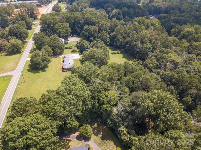6545 Pleasant Grove Road, Charlotte, NC 28216