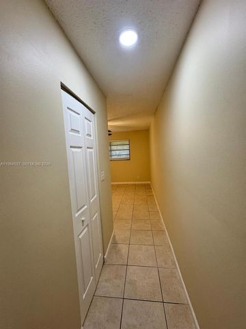 11207 Royal Palm Blvd 11207, Coral Springs, FL 33065