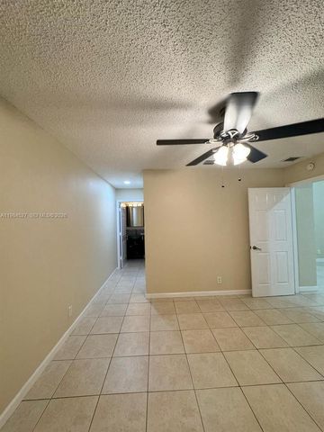 11207 Royal Palm Blvd 11207, Coral Springs, FL 33065