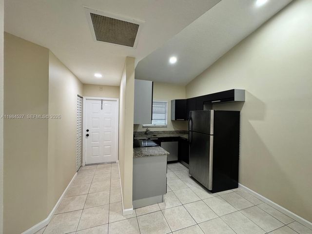 11207 Royal Palm Blvd 11207, Coral Springs, FL 33065