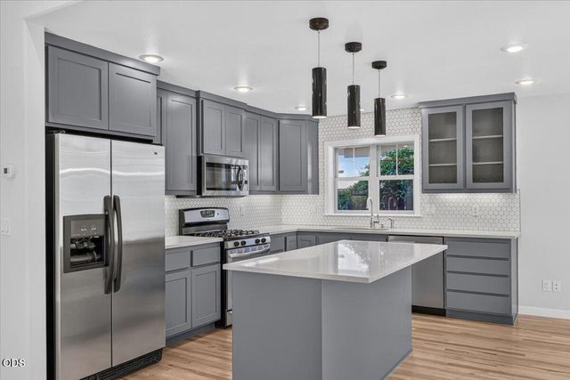 1175 Ashford Way, Medford, OR 97504