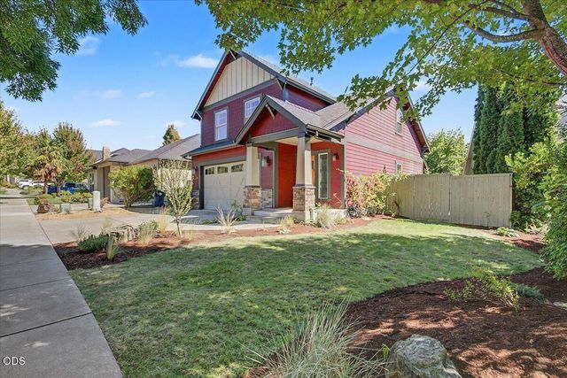 1175 Ashford Way, Medford, OR 97504