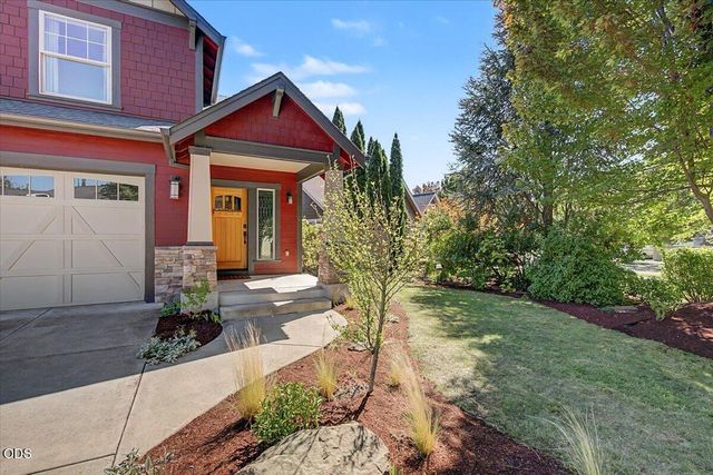 1175 Ashford Way, Medford, OR 97504