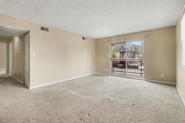 7755 E Quincy Avenue 201A6, Denver, CO 80237
