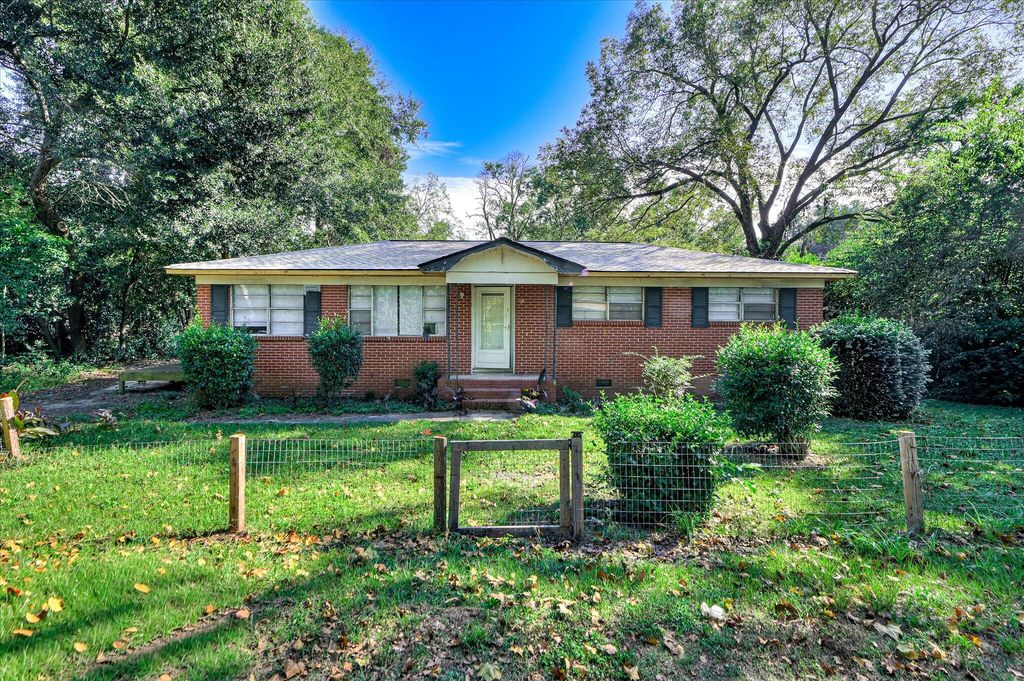 420 Community Drive, Aiken, SC 29801