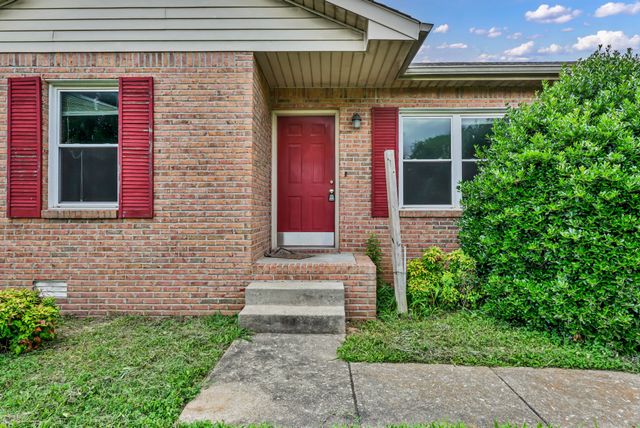 3434 Pembroke Rd, Clarksville, TN 37042