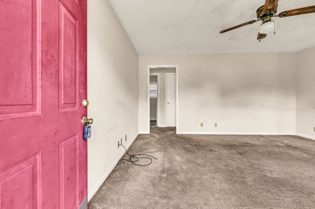 3434 Pembroke Rd, Clarksville, TN 37042