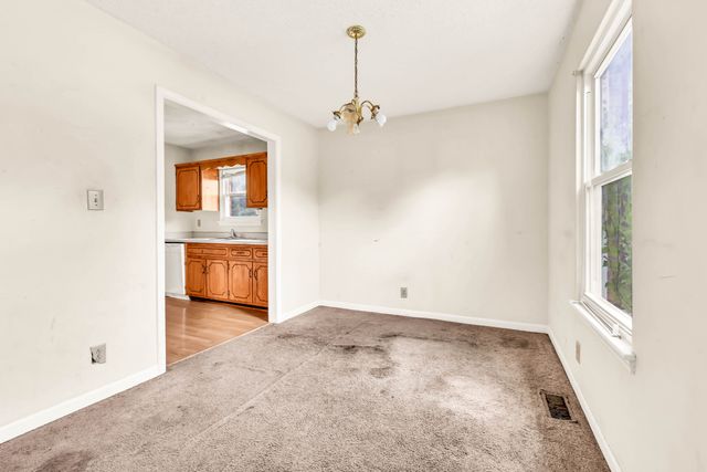 3434 Pembroke Rd, Clarksville, TN 37042