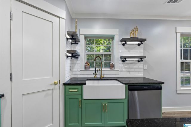 1824 LANE DRIVE, Leeds, AL 35094
