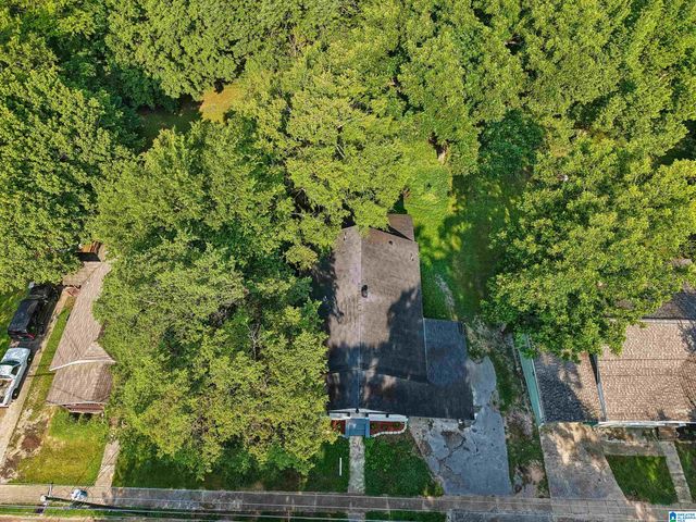 1824 LANE DRIVE, Leeds, AL 35094