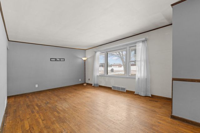 2673 Airport Road, Adrian, MI 49221