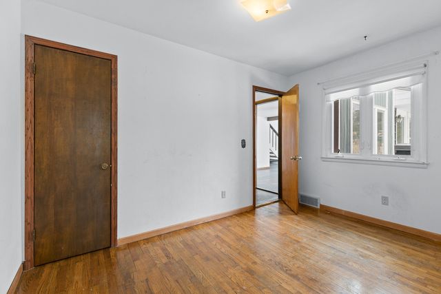 2673 Airport Road, Adrian, MI 49221