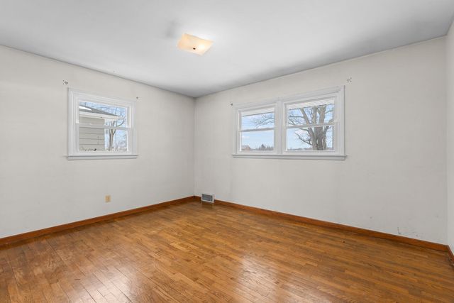 2673 Airport Road, Adrian, MI 49221