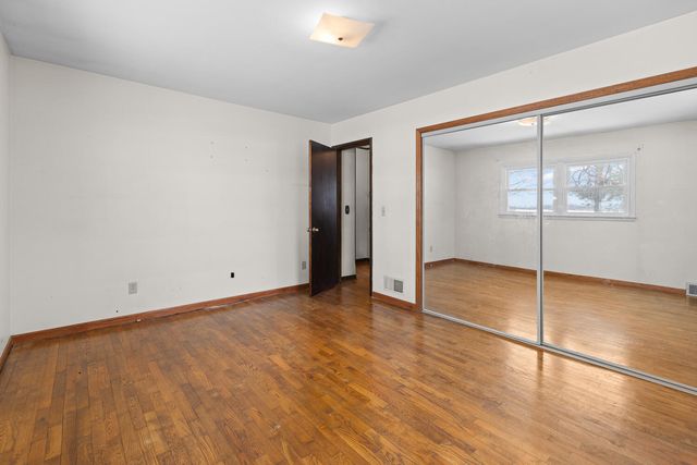 2673 Airport Road, Adrian, MI 49221