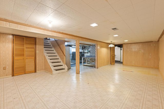 2673 Airport Road, Adrian, MI 49221