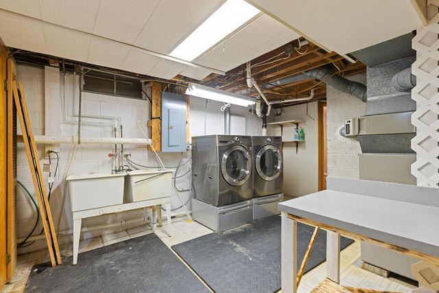 2673 Airport Road, Adrian, MI 49221