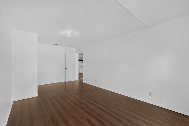 2225 Myrtlewood Drive, Dallas, TX 75232