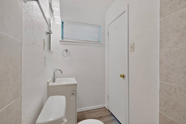 2225 Myrtlewood Drive, Dallas, TX 75232