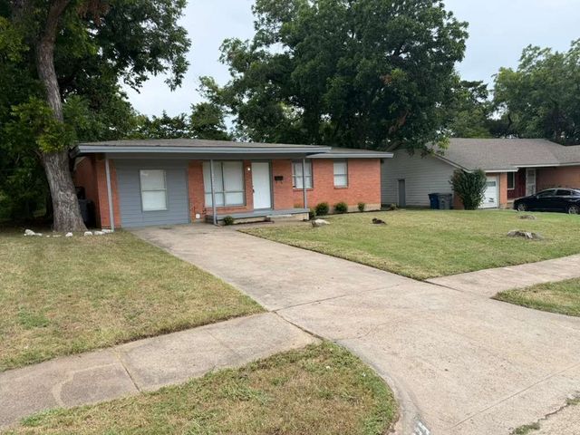 2225 Myrtlewood Drive, Dallas, TX 75232