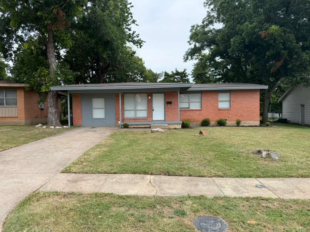 2225 Myrtlewood Drive, Dallas, TX 75232