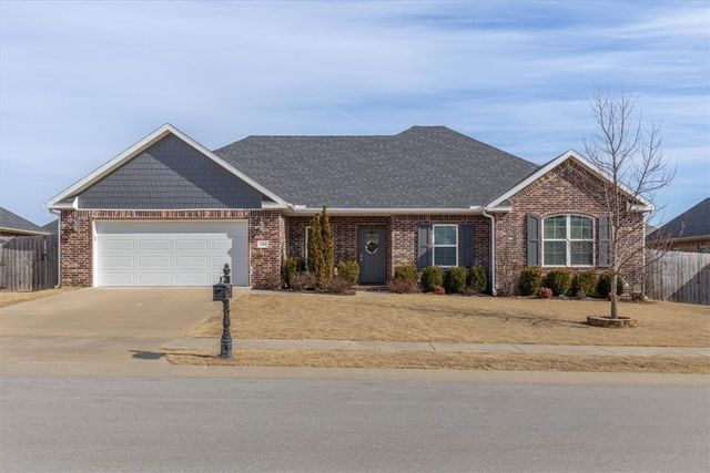 1280 Tivoli Street, Tontitown, AR 72762