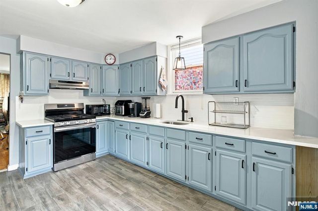 67 Marne Street, Newark, NJ 07105