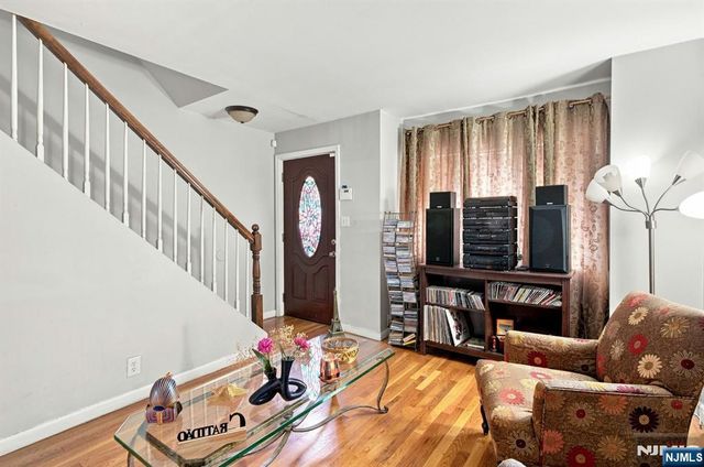67 Marne Street, Newark, NJ 07105