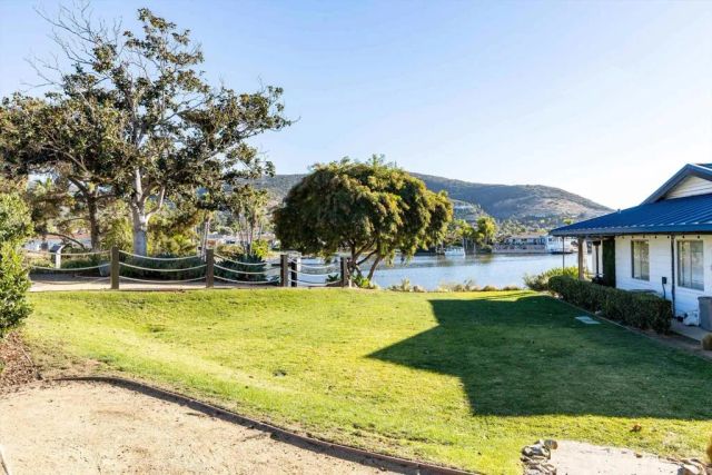 1304 San Julian Drive, San Marcos, CA 92078