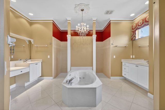 461 SE Pine Road, Port St. Lucie, Port St Lucie, FL 34984