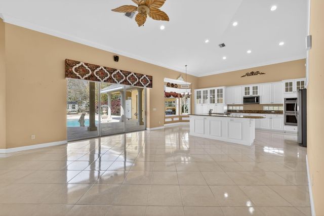 461 SE Pine Road, Port St. Lucie, Port St Lucie, FL 34984