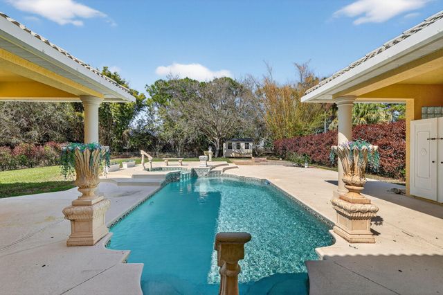 461 SE Pine Road, Port St. Lucie, Port St Lucie, FL 34984