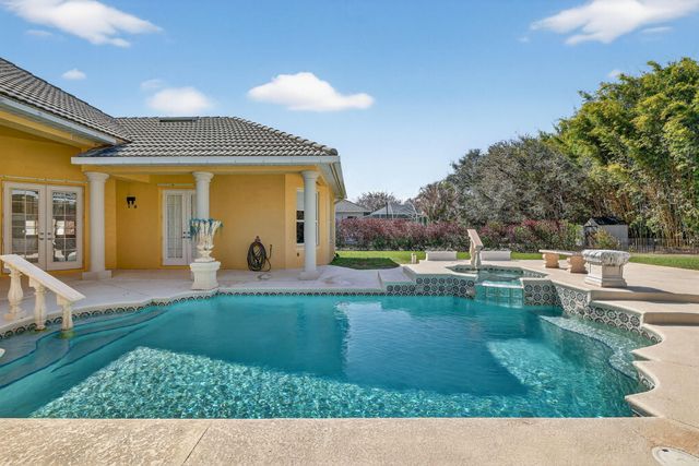 461 SE Pine Road, Port St. Lucie, Port St Lucie, FL 34984