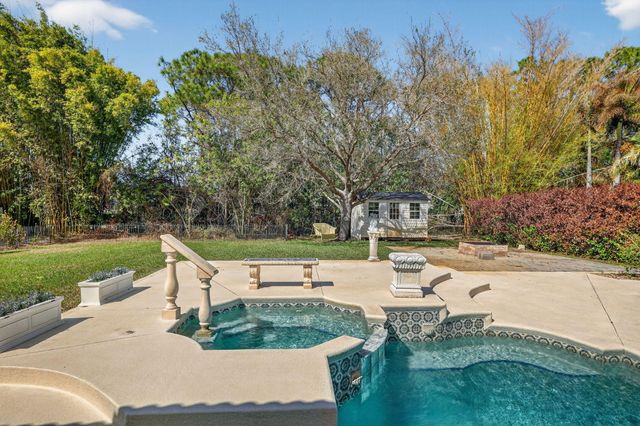 461 SE Pine Road, Port St. Lucie, Port St Lucie, FL 34984