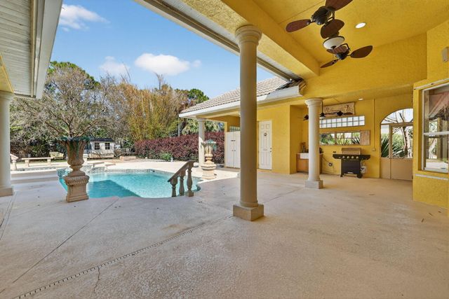 461 SE Pine Road, Port St. Lucie, Port St Lucie, FL 34984