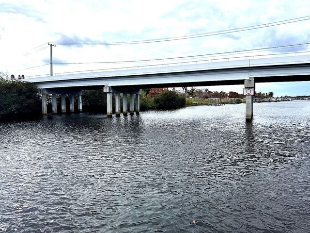 461 SE Pine Road, Port St. Lucie, Port St Lucie, FL 34984