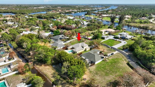 461 SE Pine Road, Port St. Lucie, Port St Lucie, FL 34984