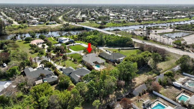 461 SE Pine Road, Port St. Lucie, Port St Lucie, FL 34984