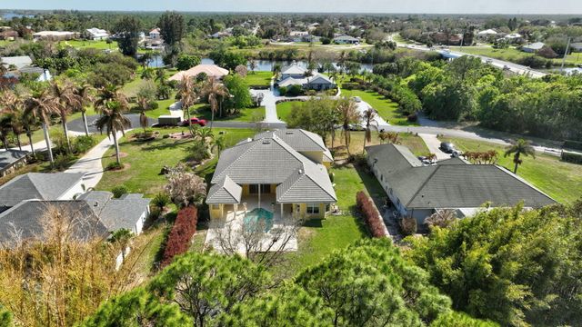 461 SE Pine Road, Port St. Lucie, Port St Lucie, FL 34984