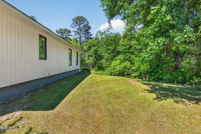 5363 Scottie Godwin Road, Wade, NC 28395