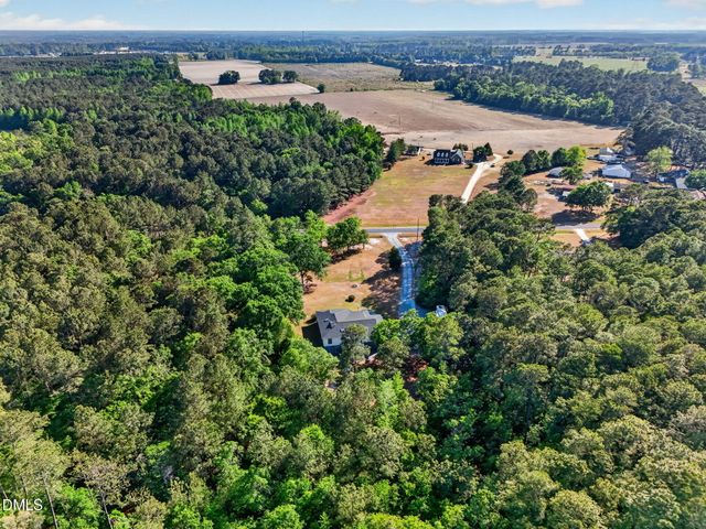 5363 Scottie Godwin Road, Wade, NC 28395