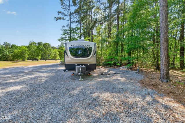 5363 Scottie Godwin Road, Wade, NC 28395