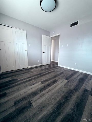 10005 Sakura Drive D, St Louis, MO 63128