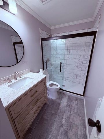 10005 Sakura Drive D, St Louis, MO 63128