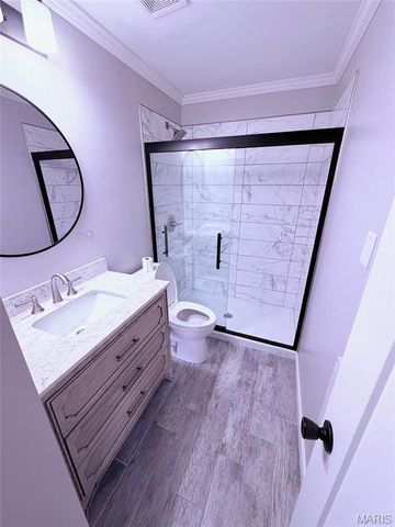 10005 Sakura Drive D, St Louis, MO 63128